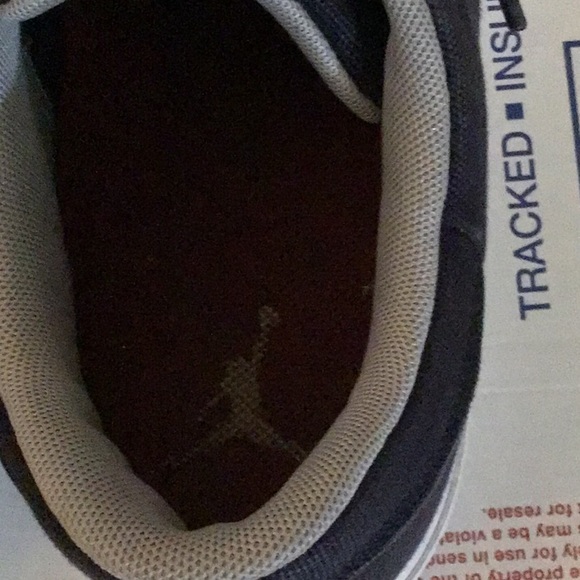 JORDAN SHOES - Picture 5 of 9